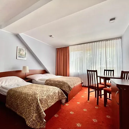 Wachta - Grzany Basen, Bezplatny Parking 홈스테이 레왈